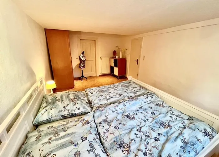 Kleine Olefant Im Historischen Ortskern Von Schleiden-olef Schleiden